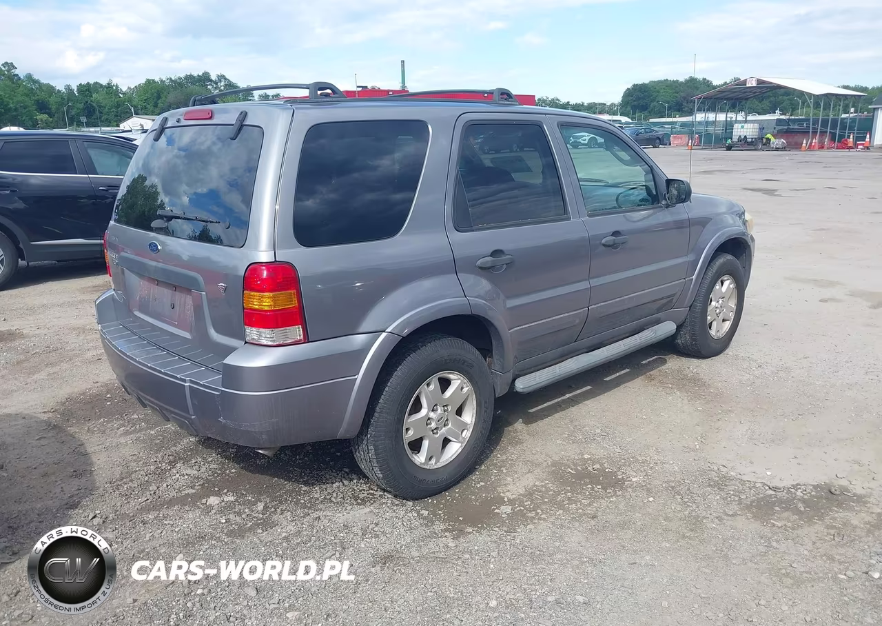 2007 Ford Escape Xlt-Xlt Sport VIN:1FMYU93117KA52313 - 4