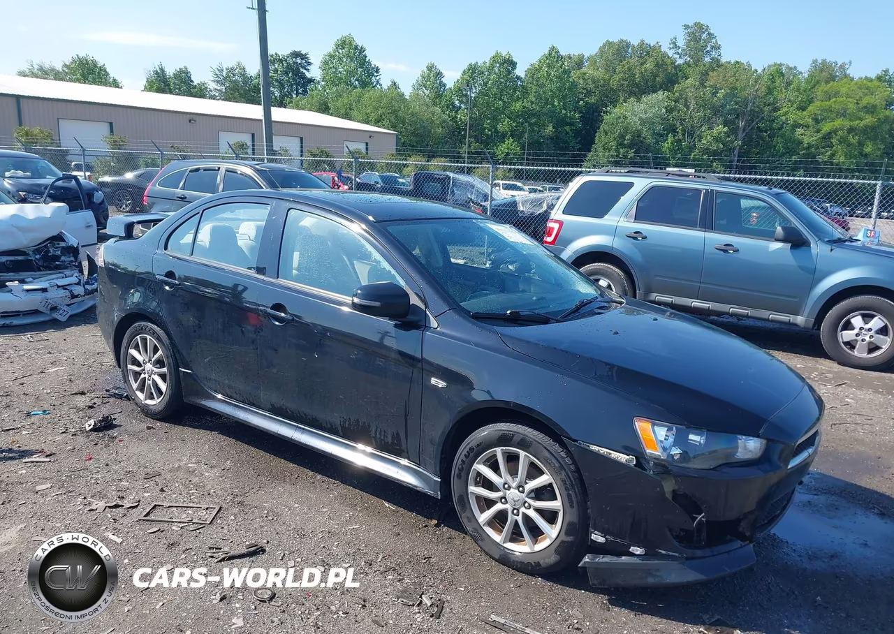 2015 Mitsubishi Lancer Es – zdjęcie 1 z 17