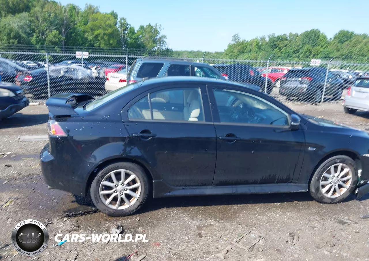 2015 Mitsubishi Lancer Es VIN:JA32U2FU7FU025738 - 14