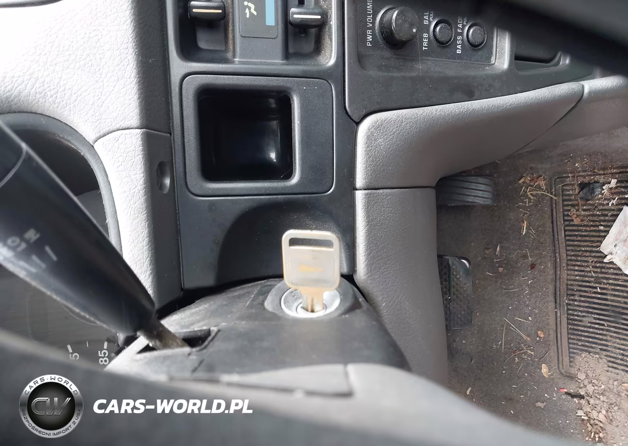 1998 Chevrolet Metro Lsi VIN:2C1MR5222W6706449 - 11