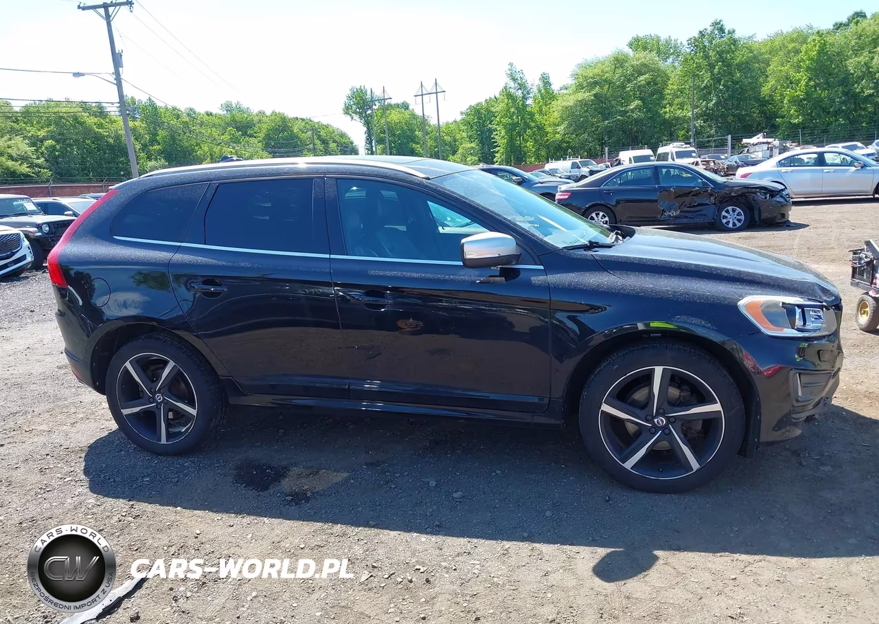 2016 Volvo Xc60 T6 Drive-E R-Design VIN:YV449MRP6G2901660 - 13