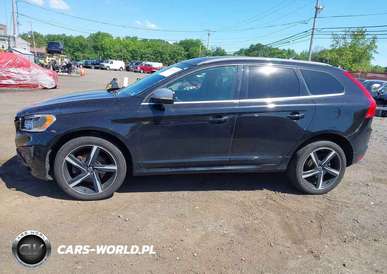 2016 Volvo Xc60 T6 Drive-E R-Design VIN:YV449MRP6G2901660 - 14