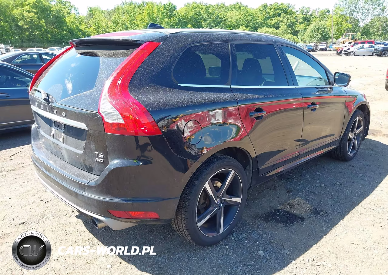 2016 Volvo Xc60 T6 Drive-E R-Design VIN:YV449MRP6G2901660 - 4
