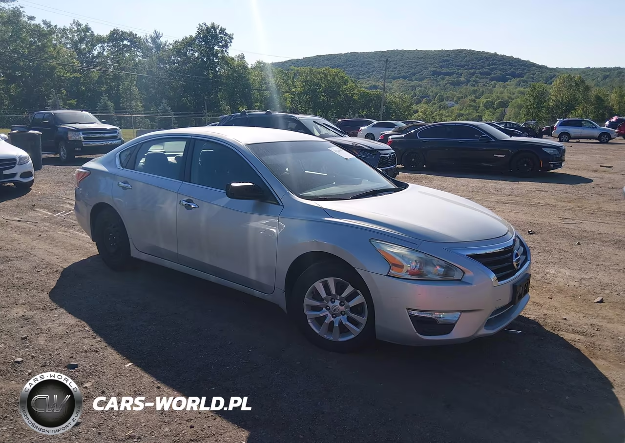 2013 Nissan Altima 2.5 S – zdjęcie 1 z 16