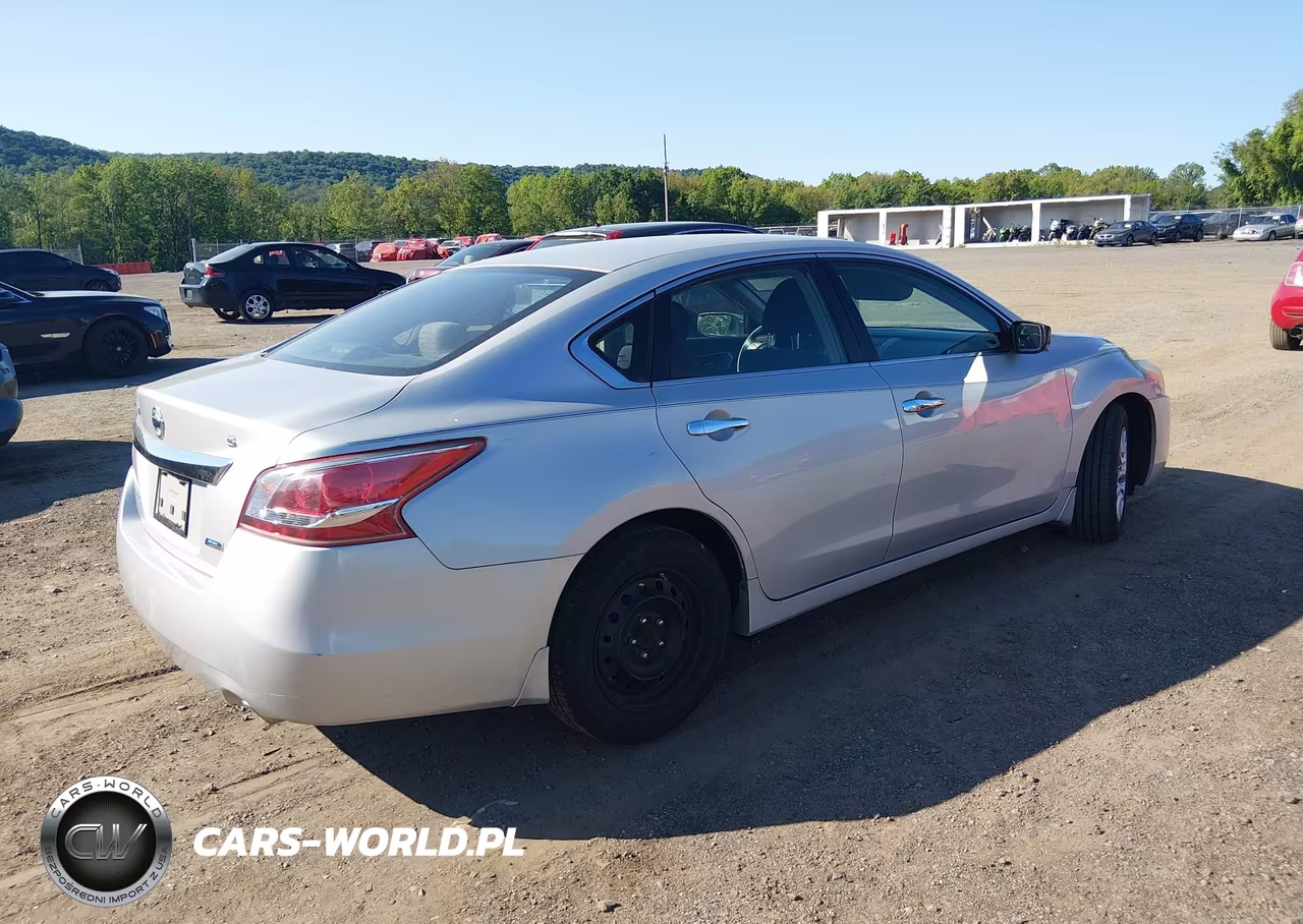 2013 Nissan Altima 2.5 S VIN:1N4AL3APXDN535277 - 4