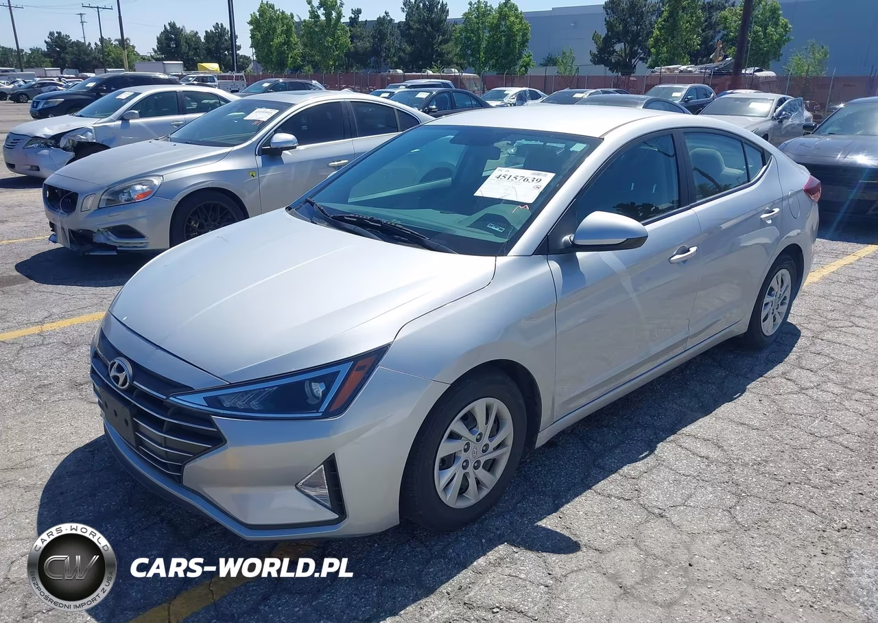 2019 Hyundai Elantra Se VIN:5NPD74LFXKH495933 - 2