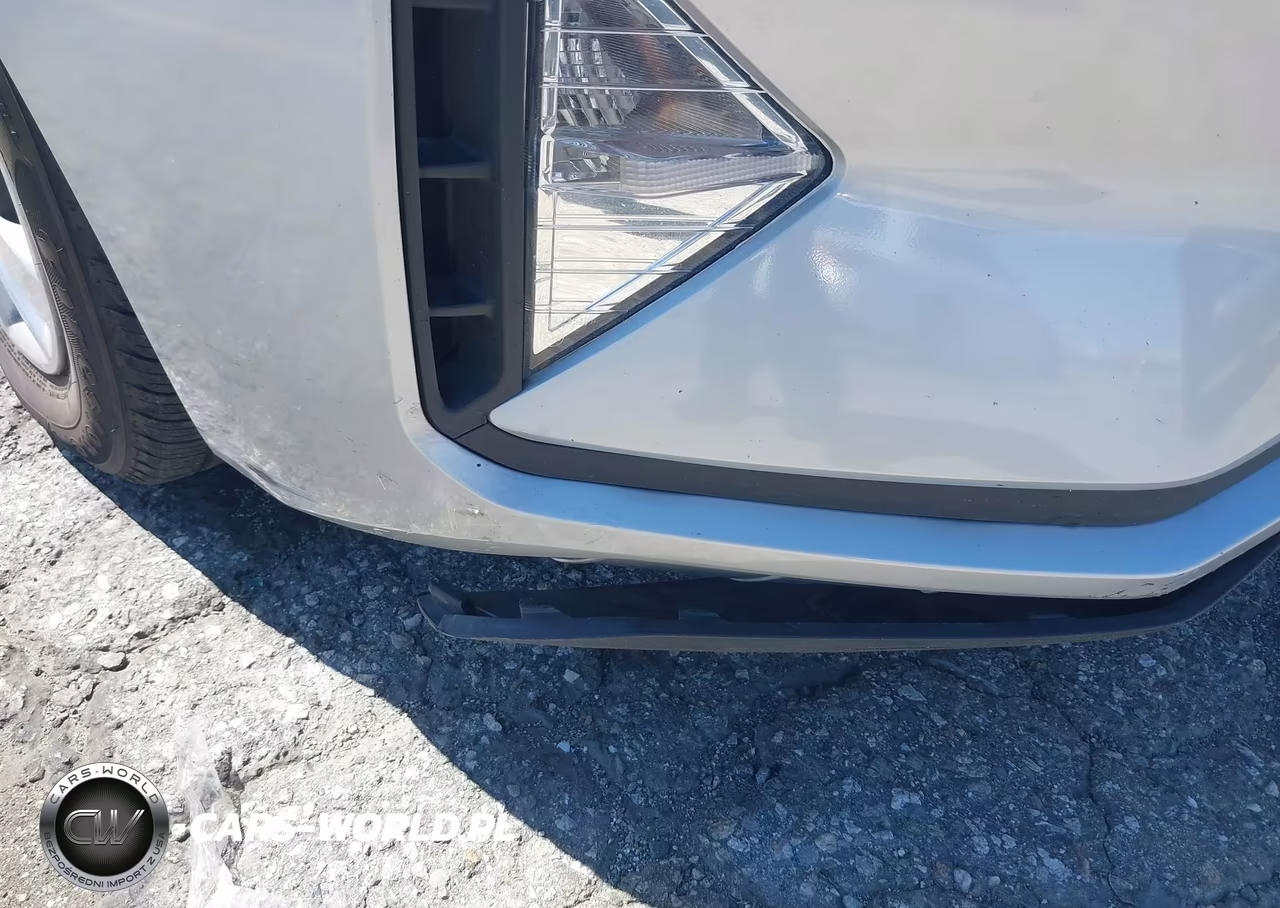 2019 Hyundai Elantra Se VIN:5NPD74LFXKH495933 - 6