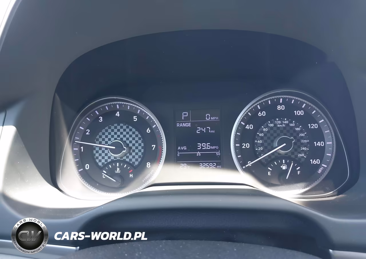 2019 Hyundai Elantra Se VIN:5NPD74LFXKH495933 - 7
