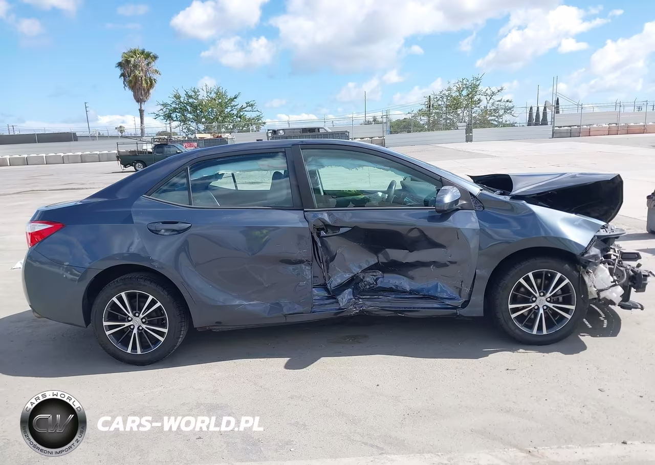 2016 Toyota Corolla Le Plus VIN:5YFBURHE5GP403134 - 14