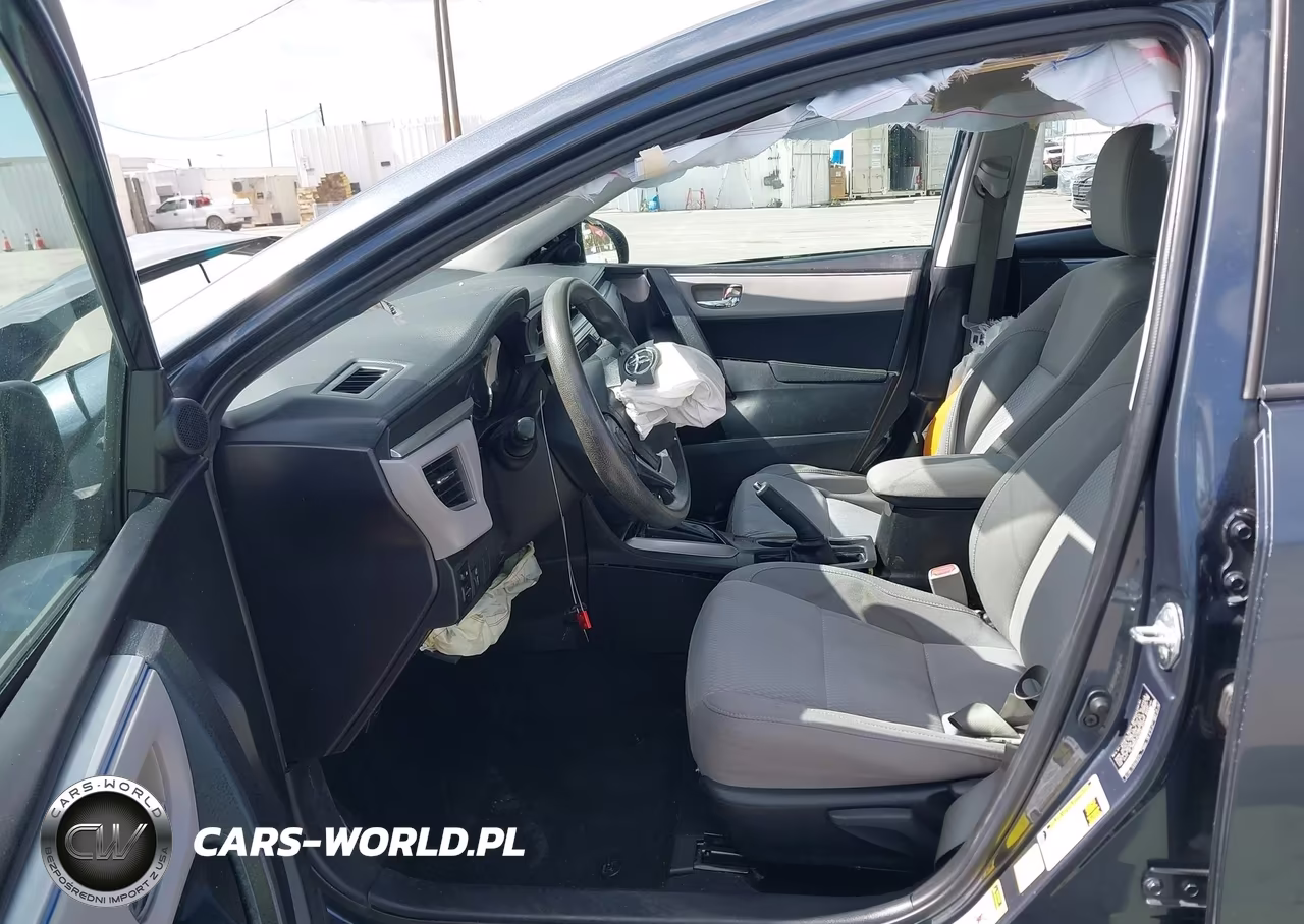 2016 Toyota Corolla Le Plus VIN:5YFBURHE5GP403134 - 5