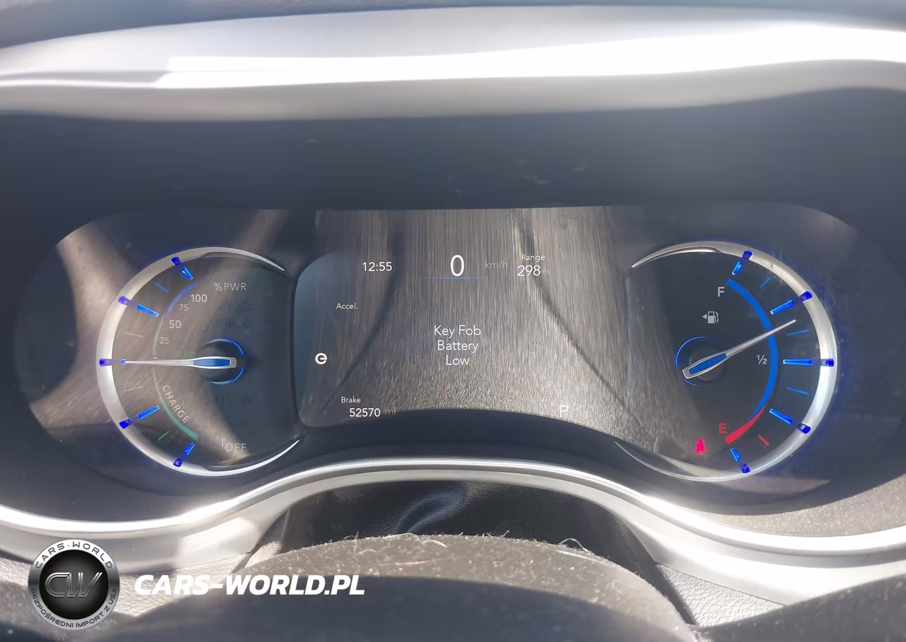 2018 Chrysler Pacifica Hybrid Touring Plus VIN:2C4RC1H79JR306918 - 7
