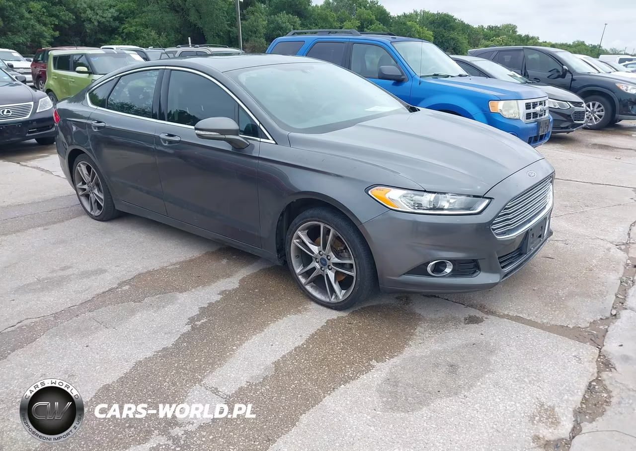 2016 Ford Fusion Titanium – zdjęcie 1 z 16