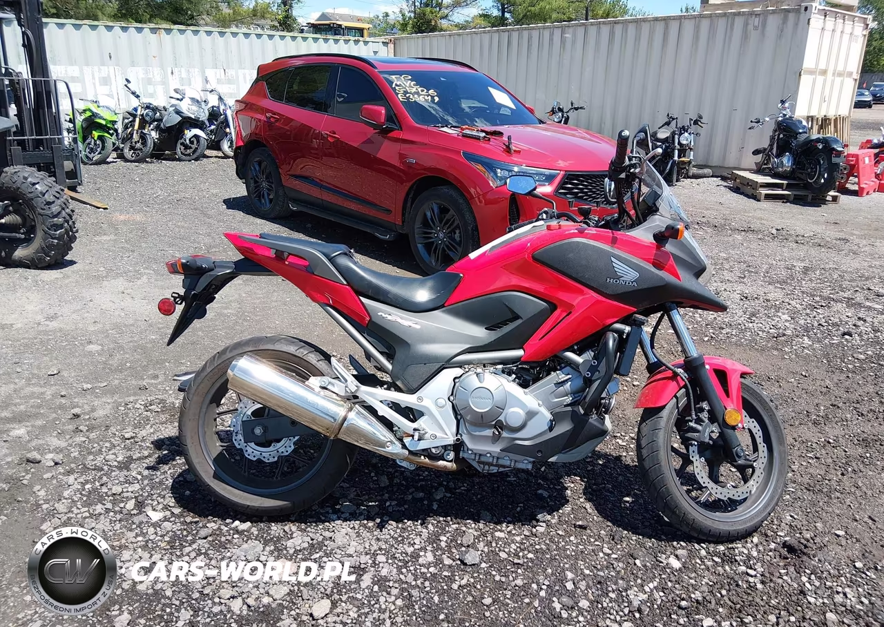 2013 Honda Nc700X VIN:JH2RC6355DK100198 - 12