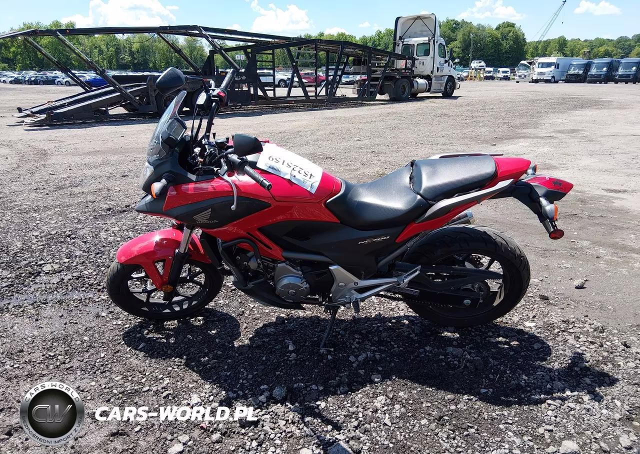 2013 Honda Nc700X VIN:JH2RC6355DK100198 - 13