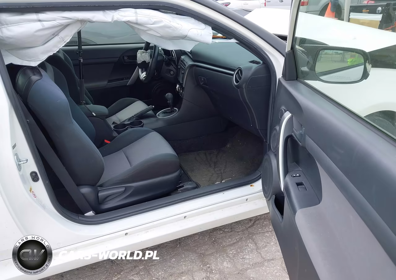 2014 Scion Tc VIN:JTKJF5C77E3074068 - 5