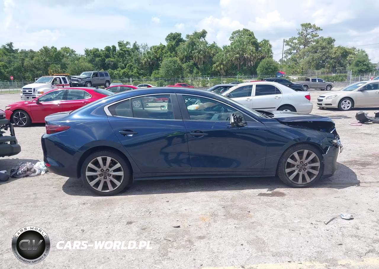 2019 Mazda Mazda3 Select Package VIN:3MZBPAAL0KM107338 - 13