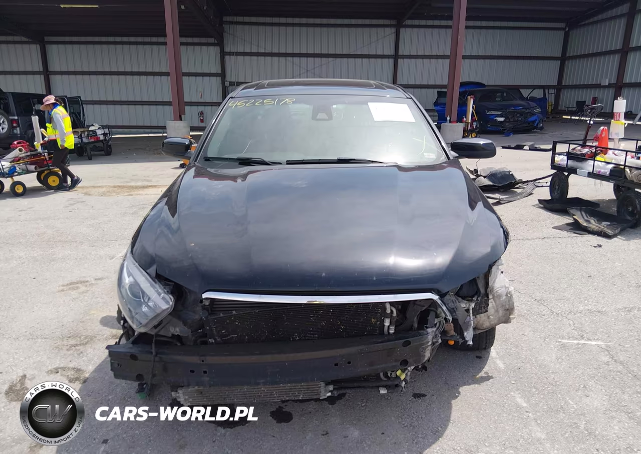 2018 Ford Taurus Sho VIN:1FAHP2KTXJG137589 - 12