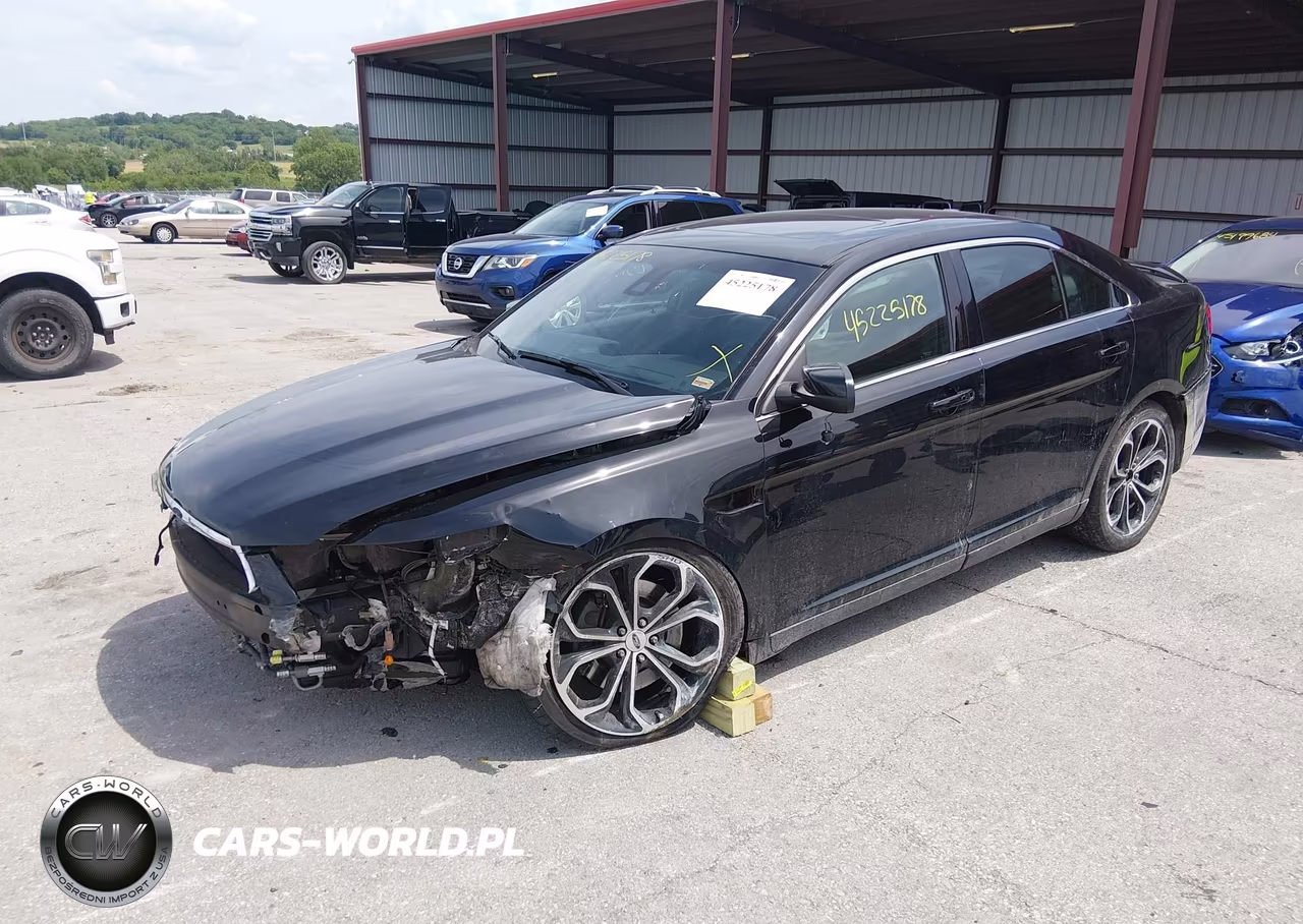 2018 Ford Taurus Sho VIN:1FAHP2KTXJG137589 - 2