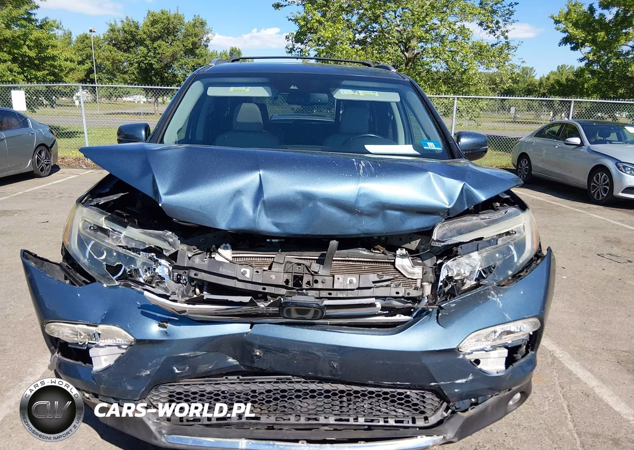 2016 Honda Pilot Touring VIN:5FNYF6H9XGB050259 - 12
