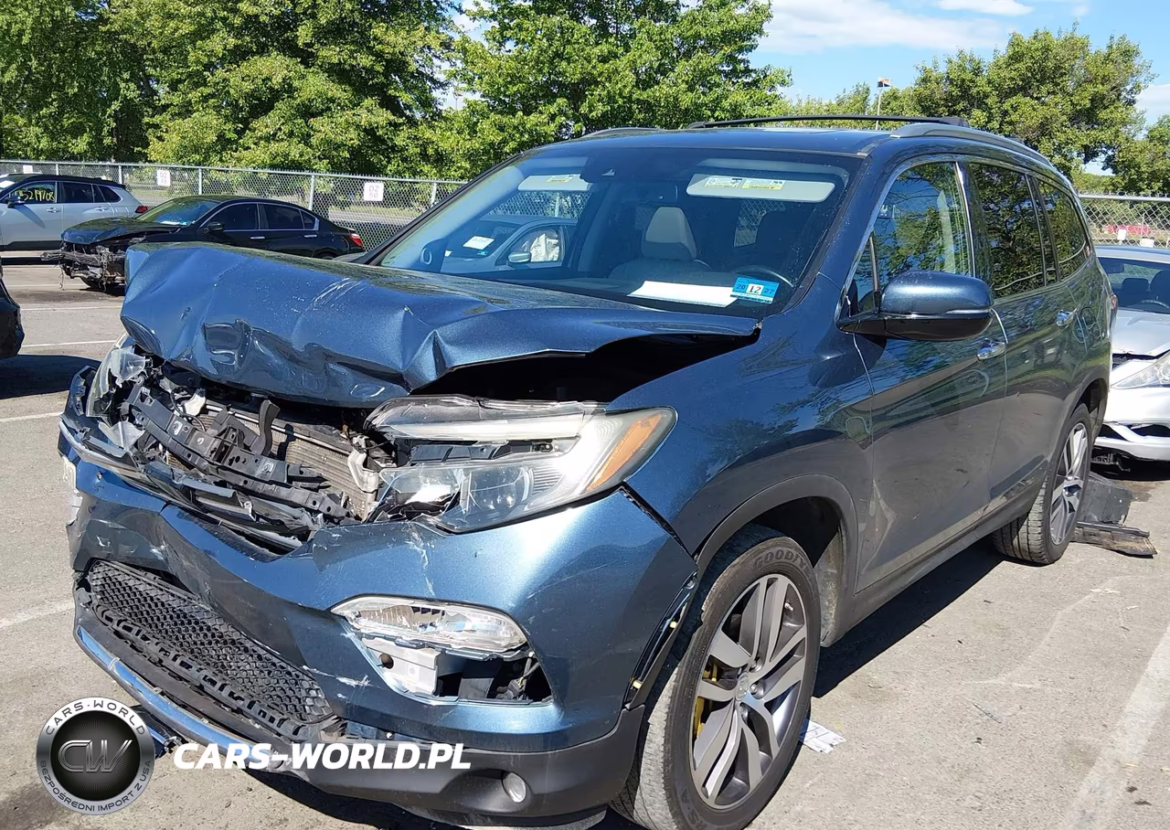 2016 Honda Pilot Touring VIN:5FNYF6H9XGB050259 - 2