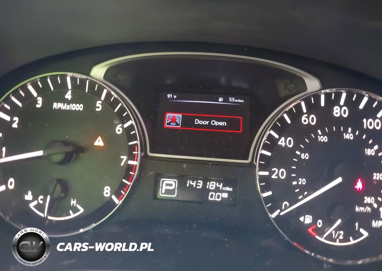 2015 Nissan Pathfinder S VIN:5N1AR2MN1FC708563 - 7