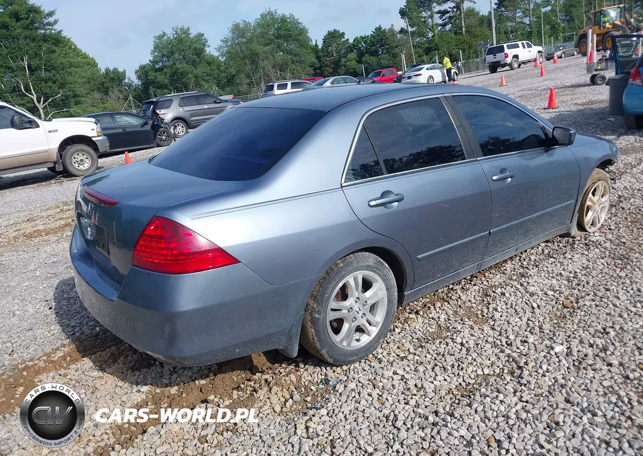 2007 Honda Accord 2.4 Ex VIN:1HGCM56737A161211 - 4
