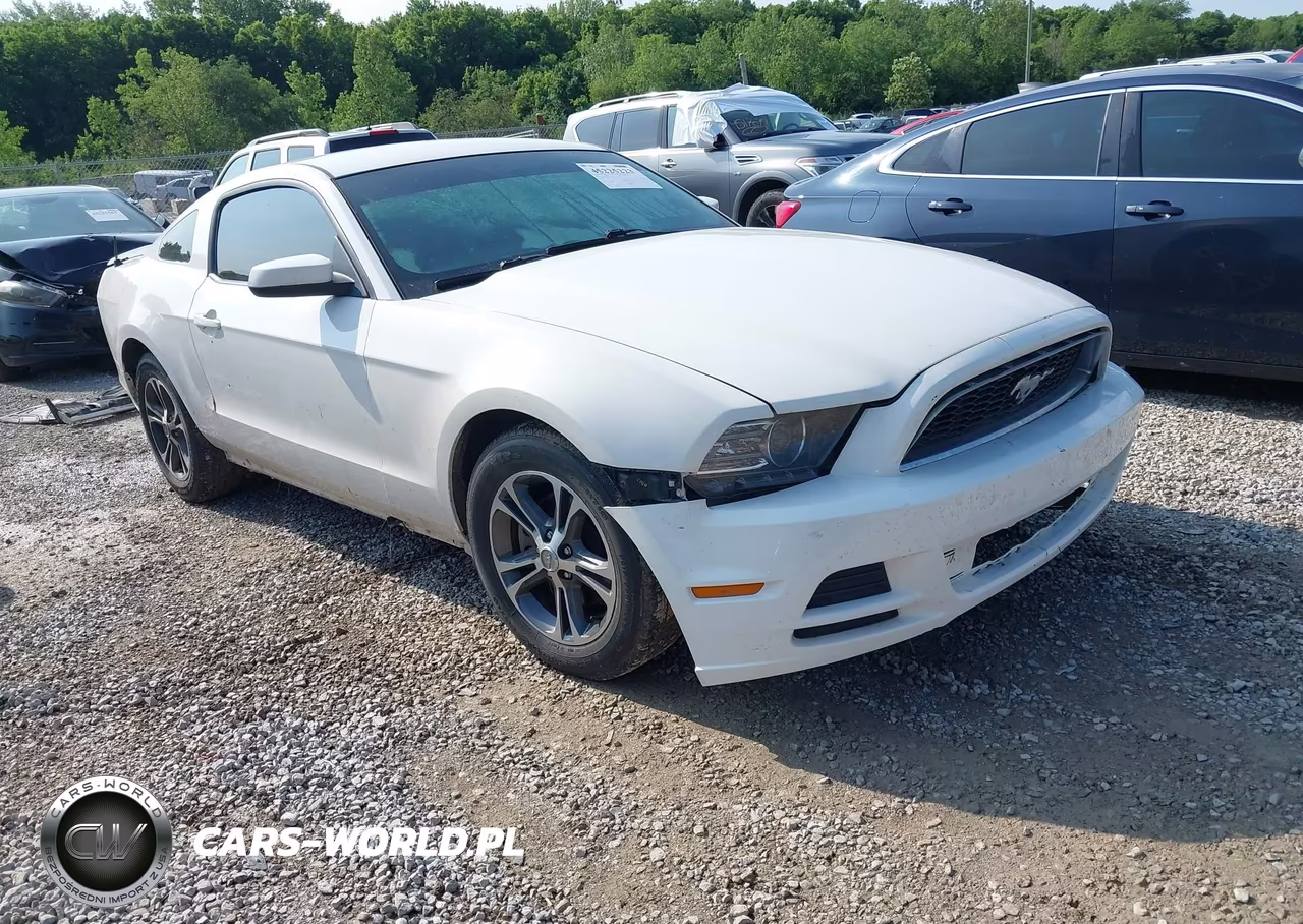 2013 Ford Mustang V6 Premium