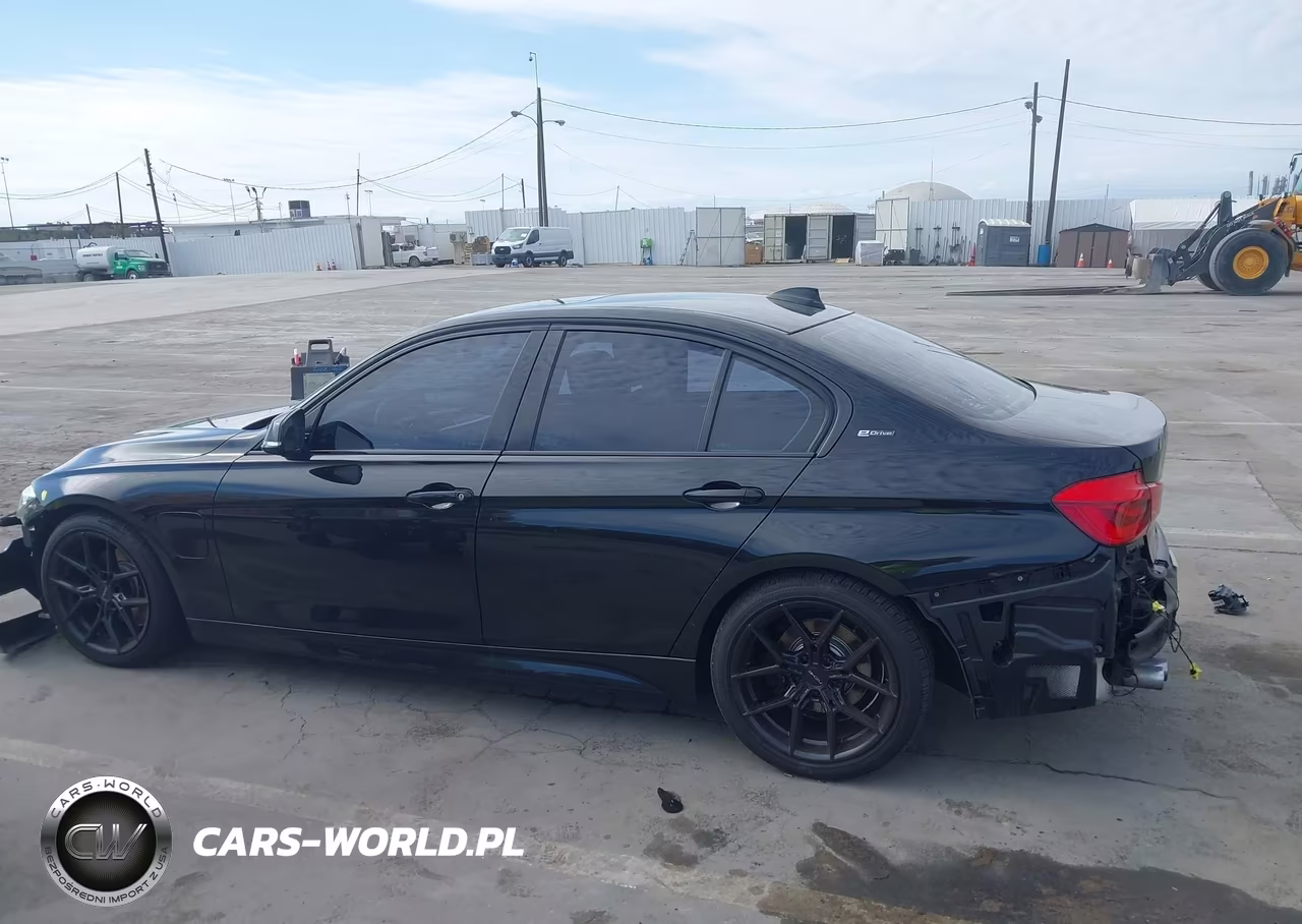 2017 BMW 330E Iperformance VIN:WBA8E1C55HK480048 - 15