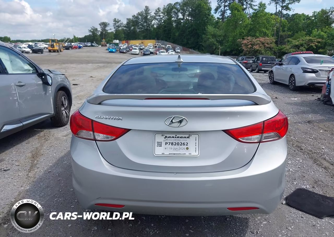 2013 Hyundai Elantra Gls VIN:5NPDH4AE5DH249057 - 16