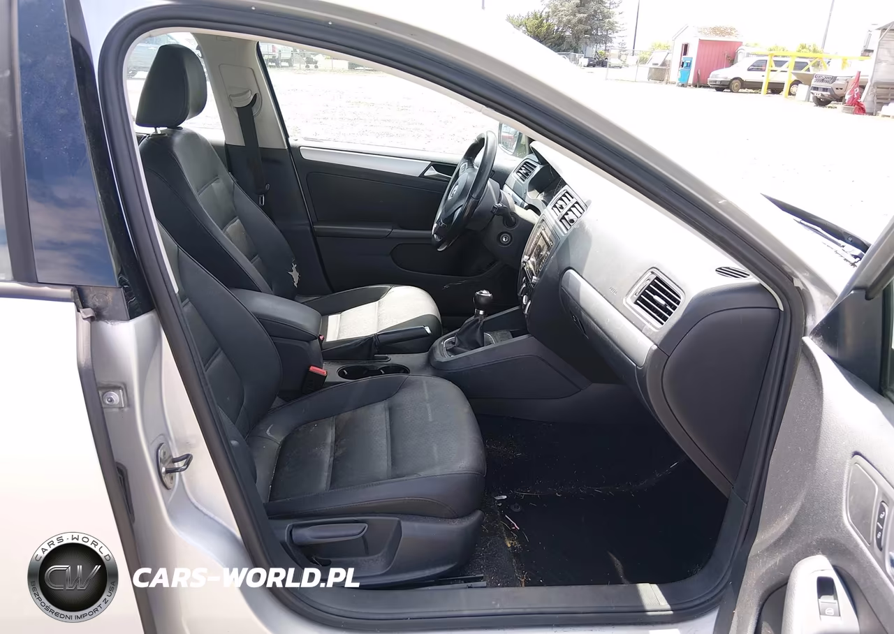 2012 Volkswagen Jetta 2.0L Tdi VIN:3VW3L7AJ4CM346085 - 5