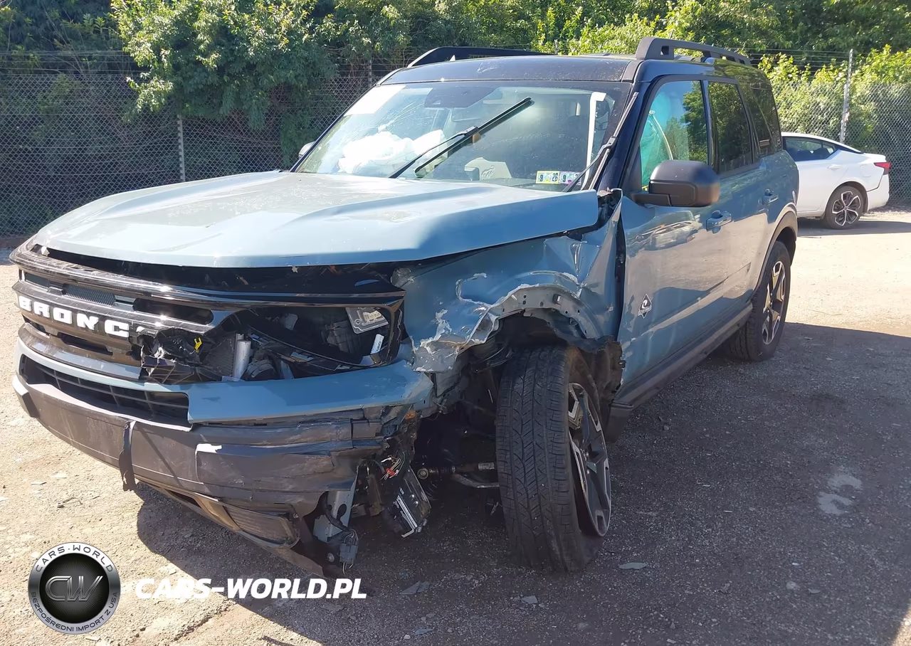 2022 Ford Bronco Sport Outer Banks VIN:3FMCR9C65NRD83301 - 6