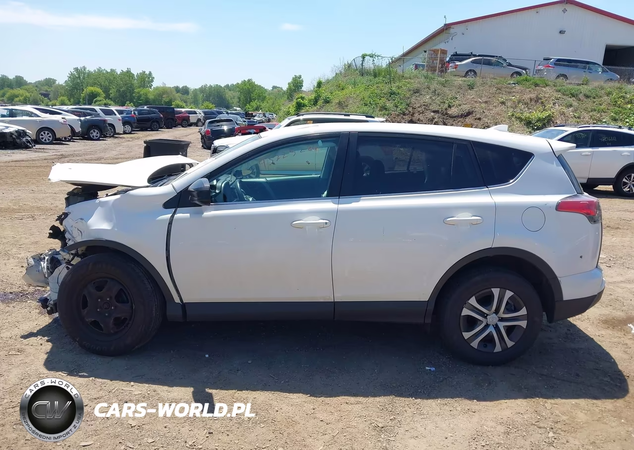2017 Toyota Rav4 Le VIN:2T3BFREV5HW674880 - 14