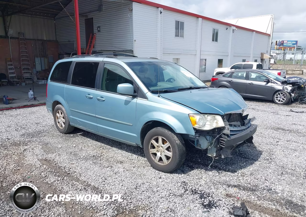 2008 Chrysler Town & Country Touring – zdjęcie 1 z 16