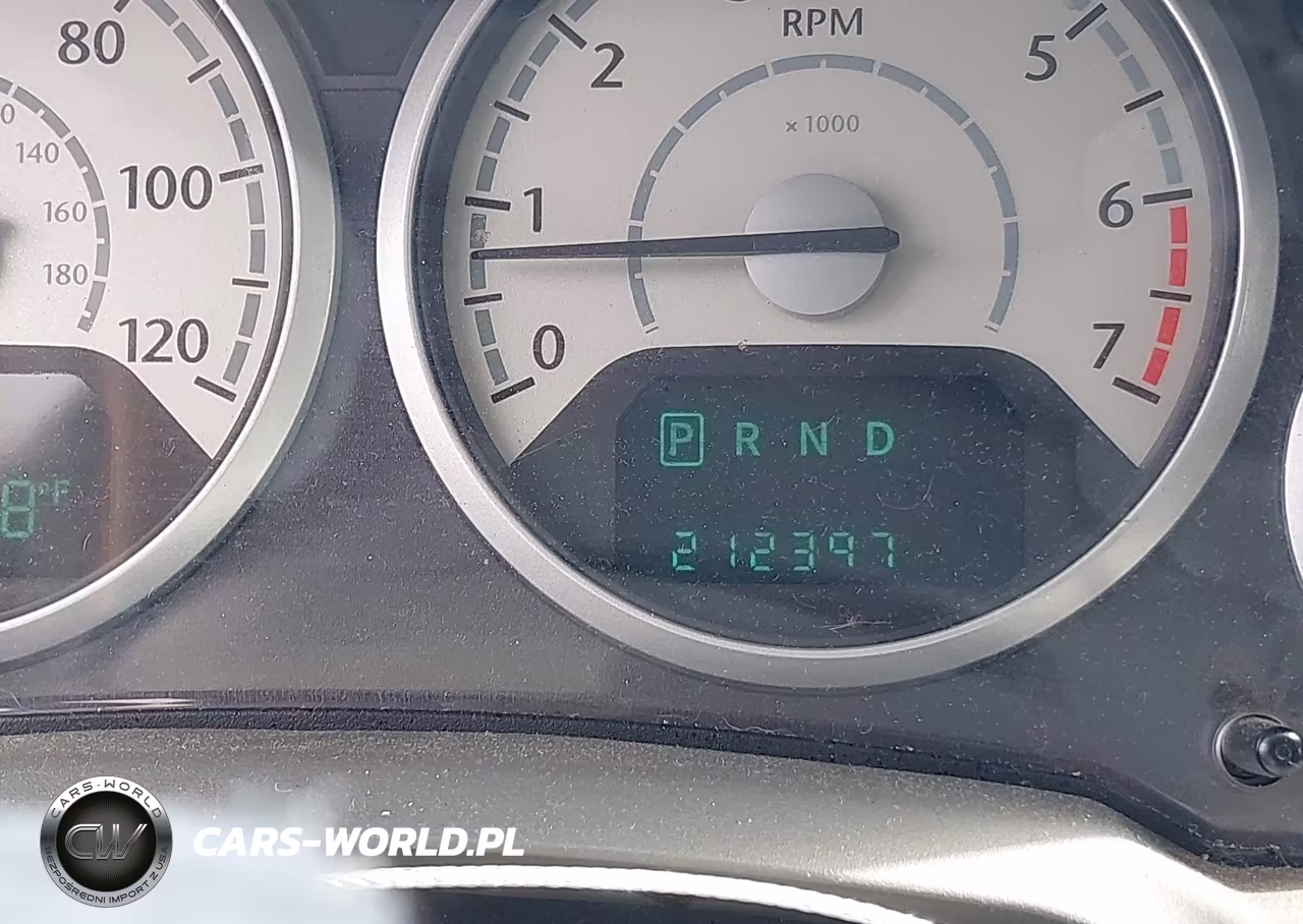 2008 Chrysler Town & Country Touring VIN:2A8HR54P78R682074 - 15