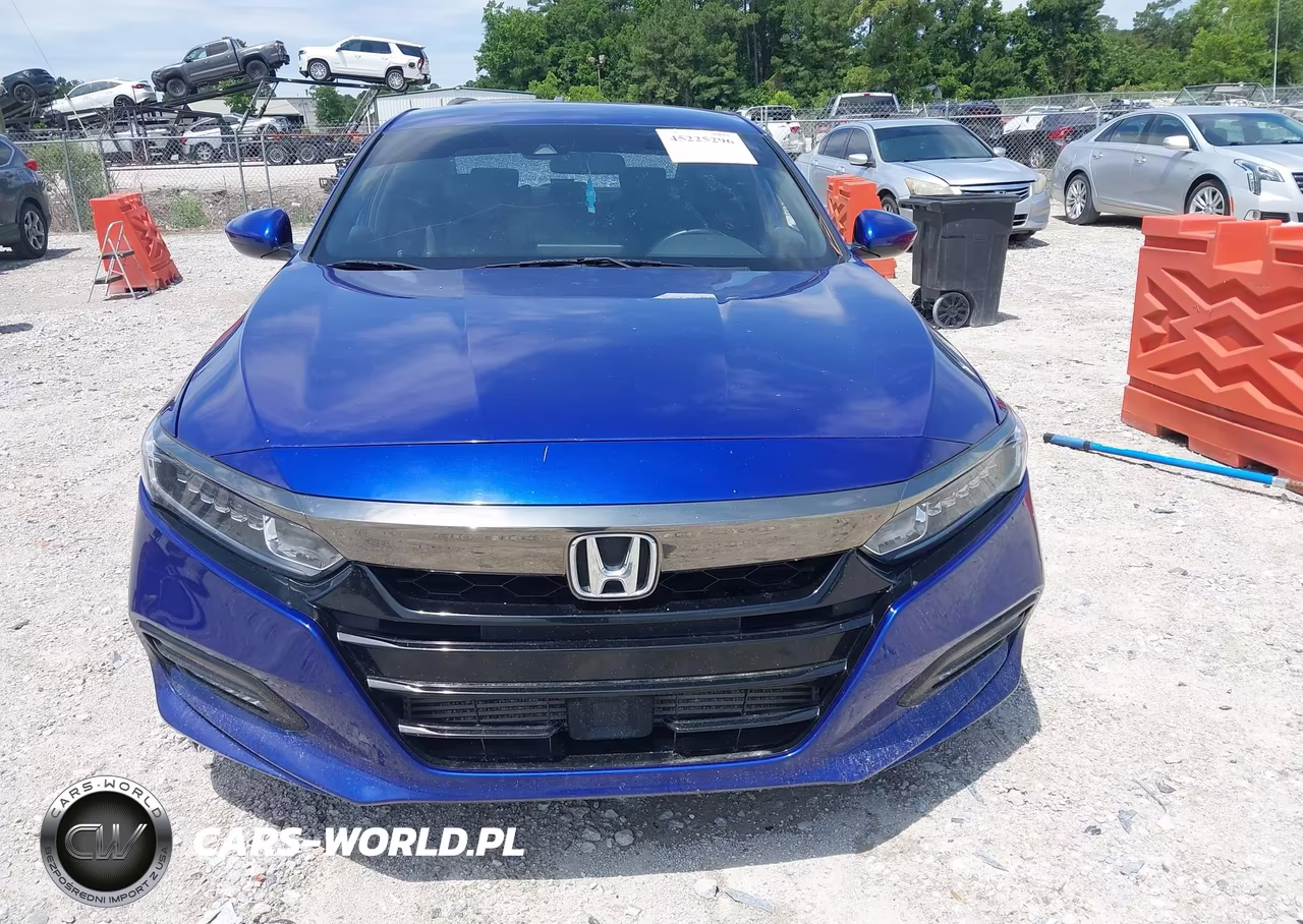 2018 Honda Accord Sport VIN:1HGCV1F3XJA245164 - 12