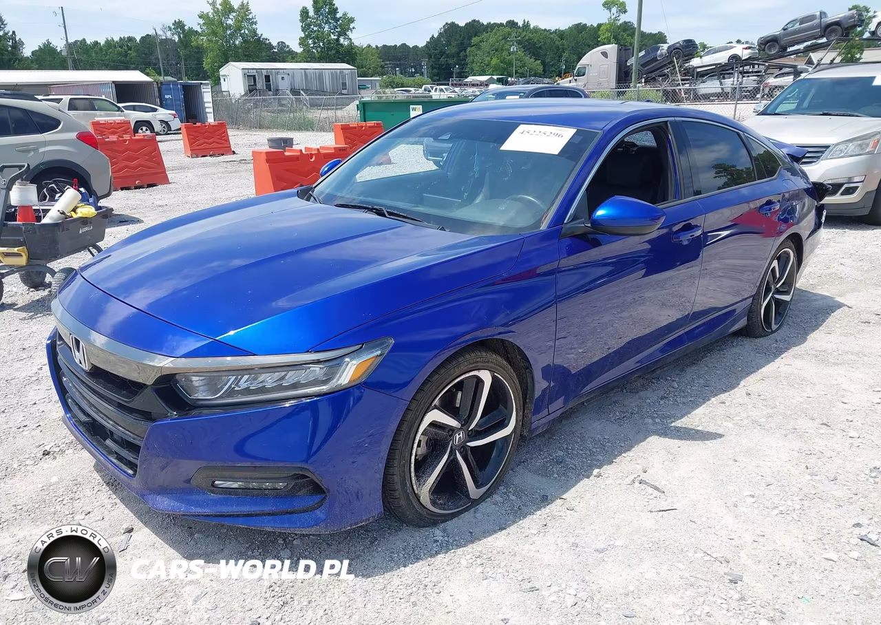 2018 Honda Accord Sport VIN:1HGCV1F3XJA245164 - 2