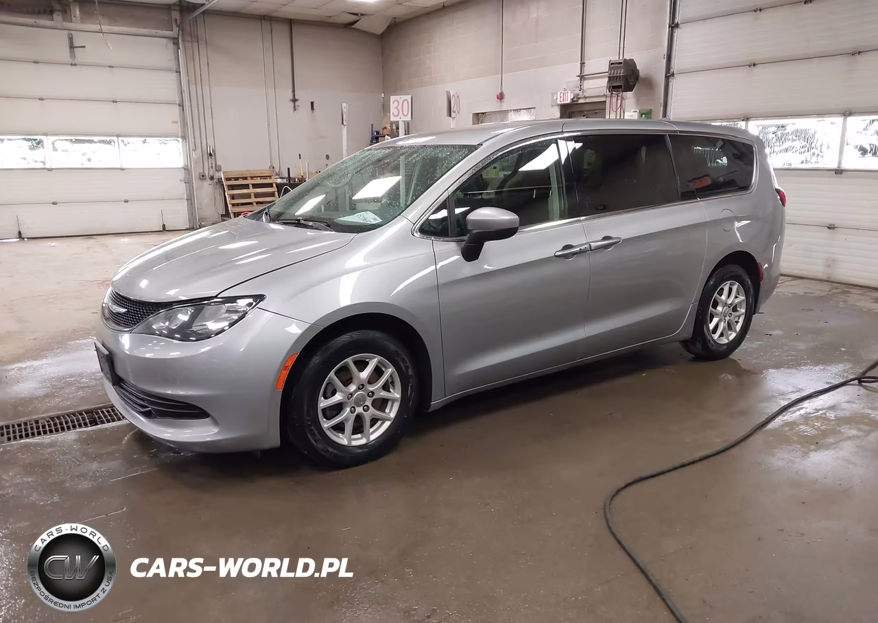 2020 Chrysler Voyager Lx VIN:2C4RC1CG5LR190210 - 2