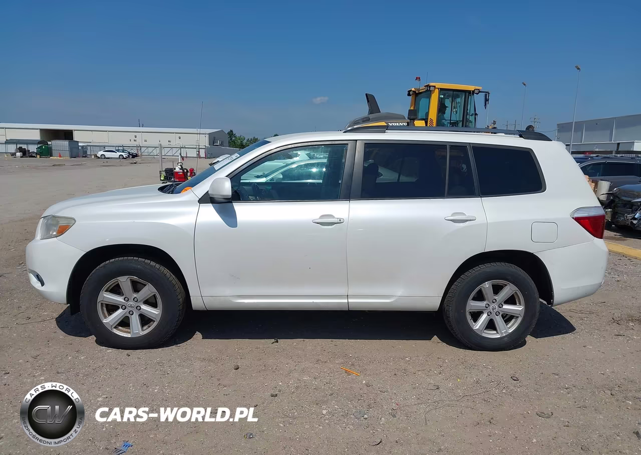 2010 Toyota Highlander Base V6 VIN:5TDBK3EH4AS005574 - 14
