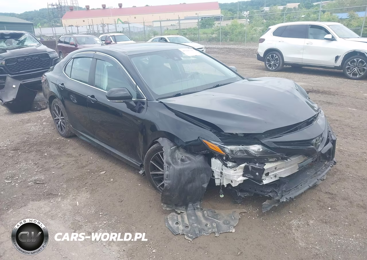 2022 Toyota Camry Se – zdjęcie 1 z 20