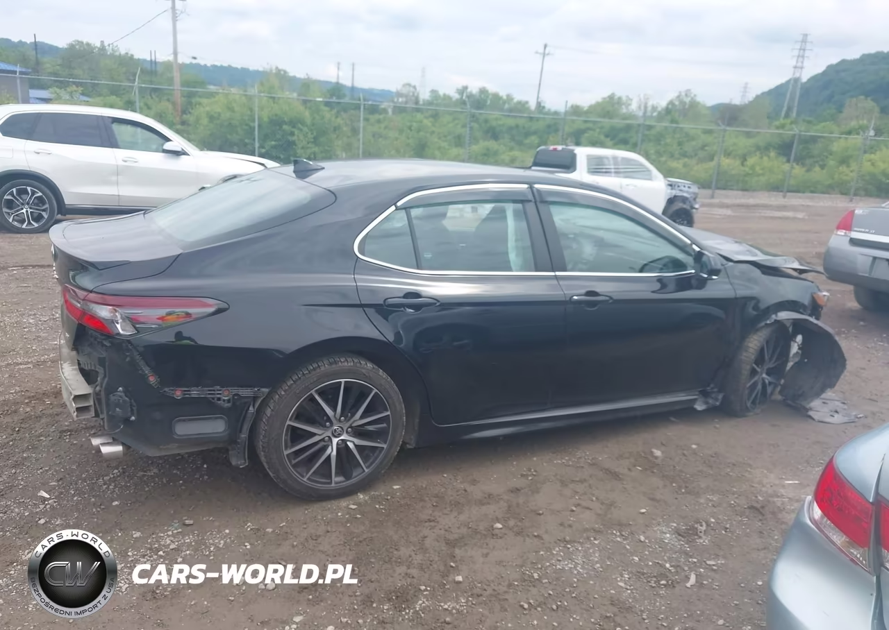 2022 Toyota Camry Se VIN:4T1G11AK3NU621892 - 14