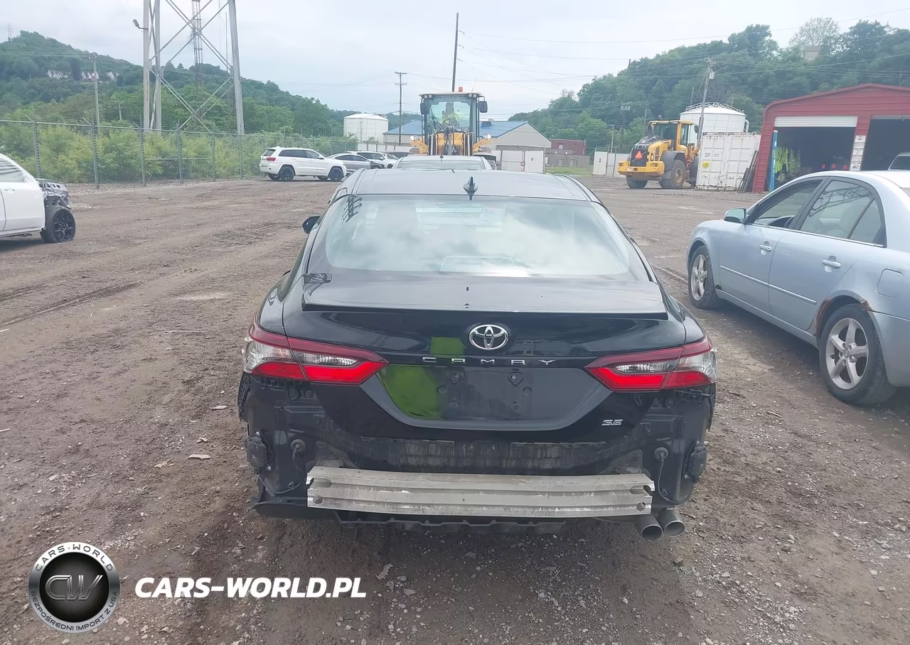 2022 Toyota Camry Se VIN:4T1G11AK3NU621892 - 17