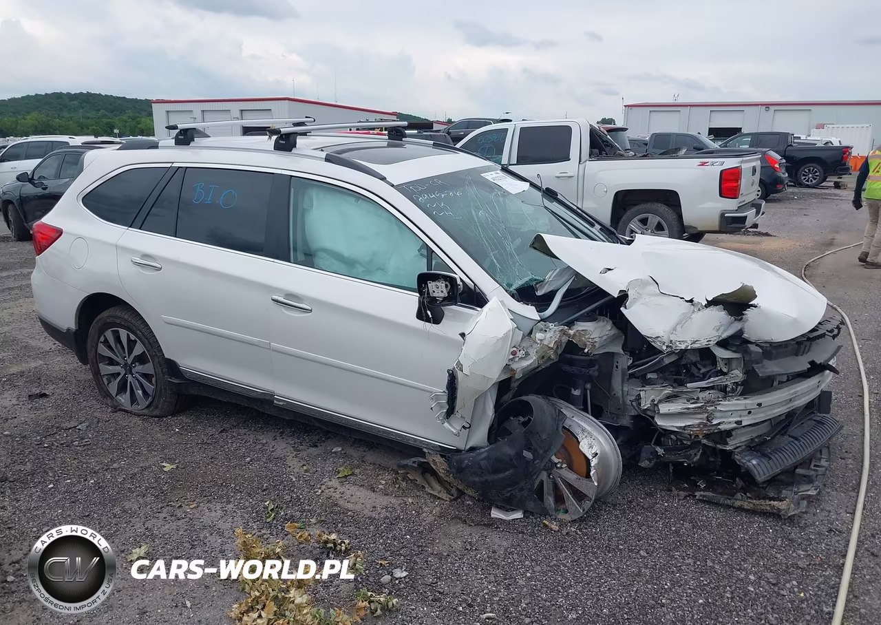 2017 Subaru Outback 2.5I Touring VIN:4S4BSATC7H3283694 - 13