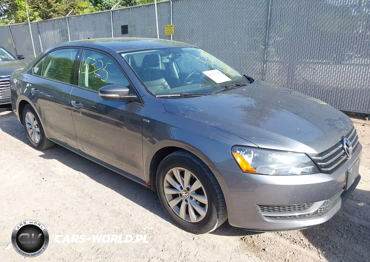 2014 Volkswagen Passat 1.8T Wolfsburg Edition – zdjęcie 1 z 16