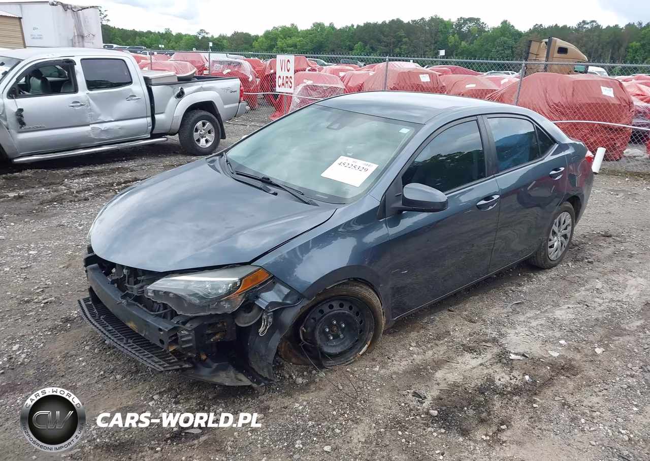 2019 Toyota Corolla Le VIN:2T1BURHE9KC204743 - 2