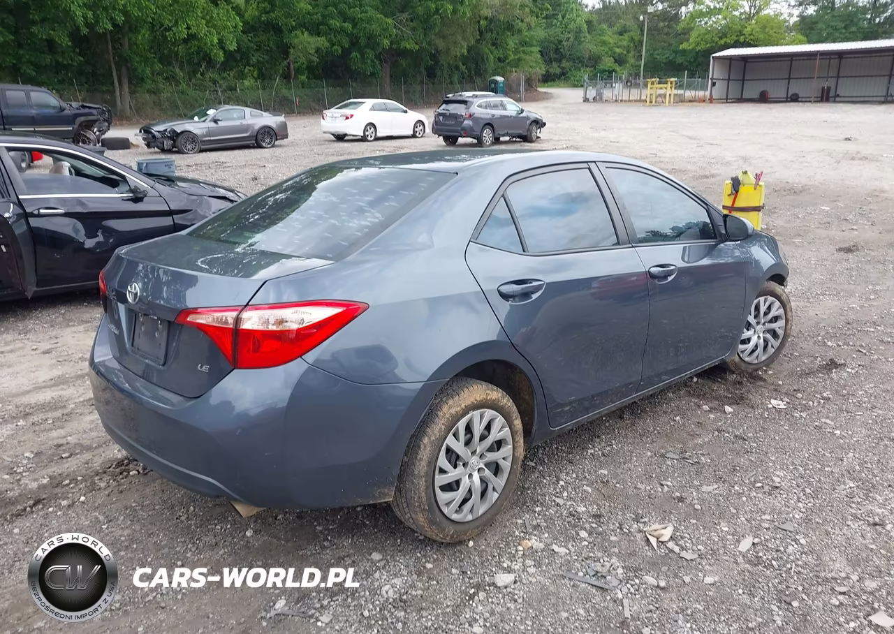 2019 Toyota Corolla Le VIN:2T1BURHE9KC204743 - 4