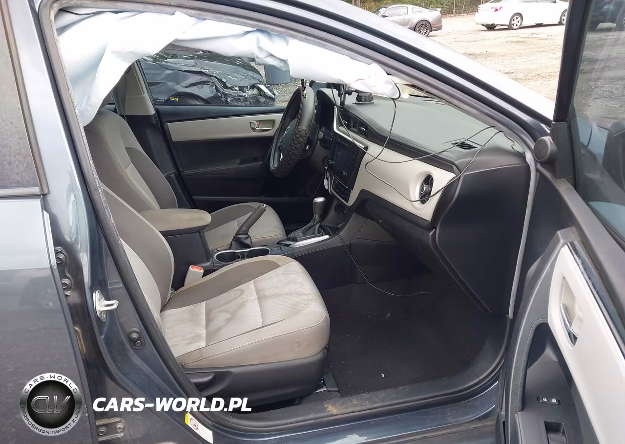 2019 Toyota Corolla Le VIN:2T1BURHE9KC204743 - 5