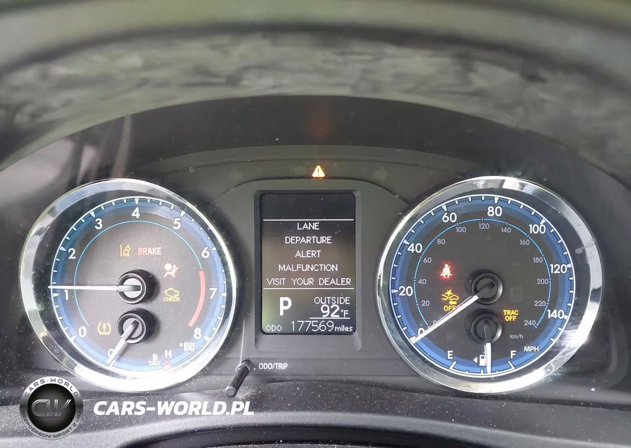 2019 Toyota Corolla Le VIN:2T1BURHE9KC204743 - 7