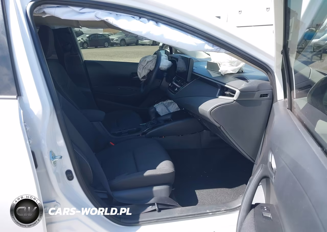 2026 Toyota Corolla Le VIN:JTDB4MEE1T3046254 - 5