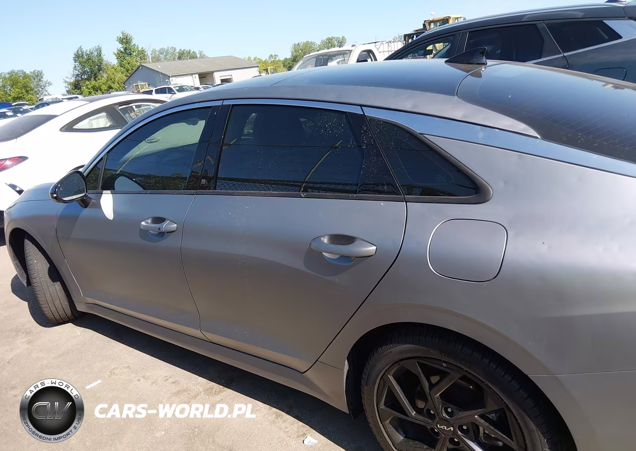 2026 Kia K5 Gt-Line Awd VIN:KNAG64J7XT5428131 - 14