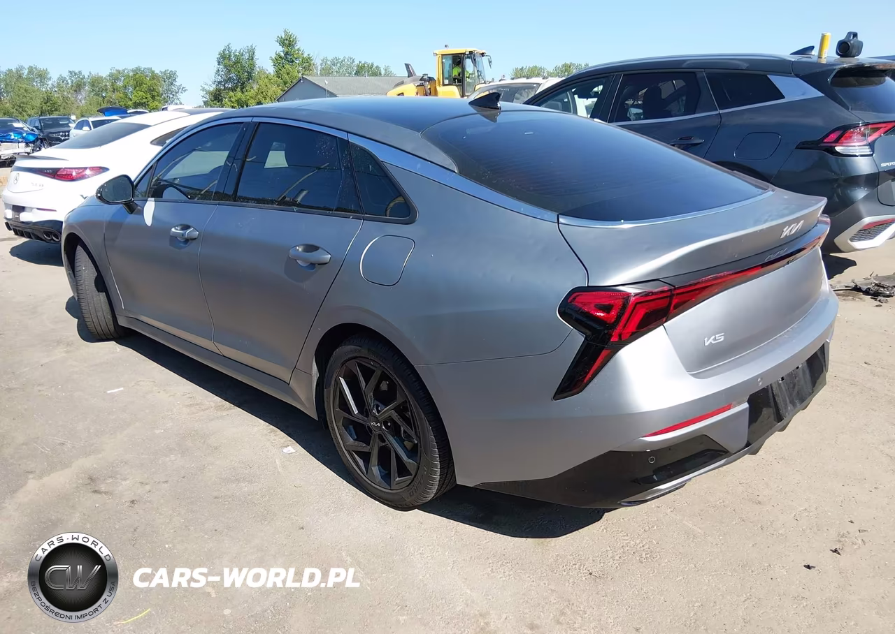 2026 Kia K5 Gt-Line Awd VIN:KNAG64J7XT5428131 - 3